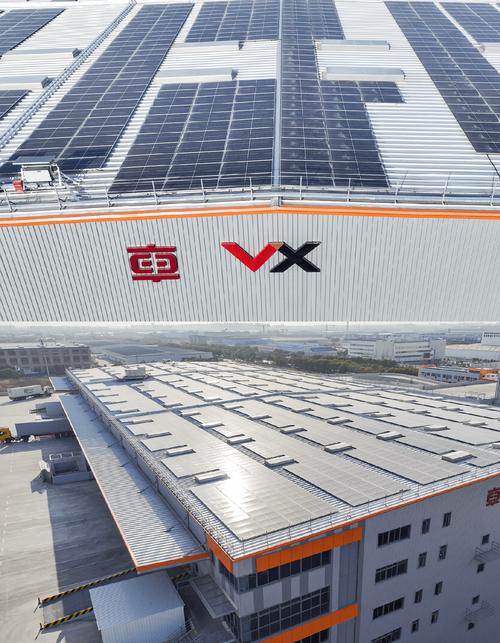 小满丨万周海报